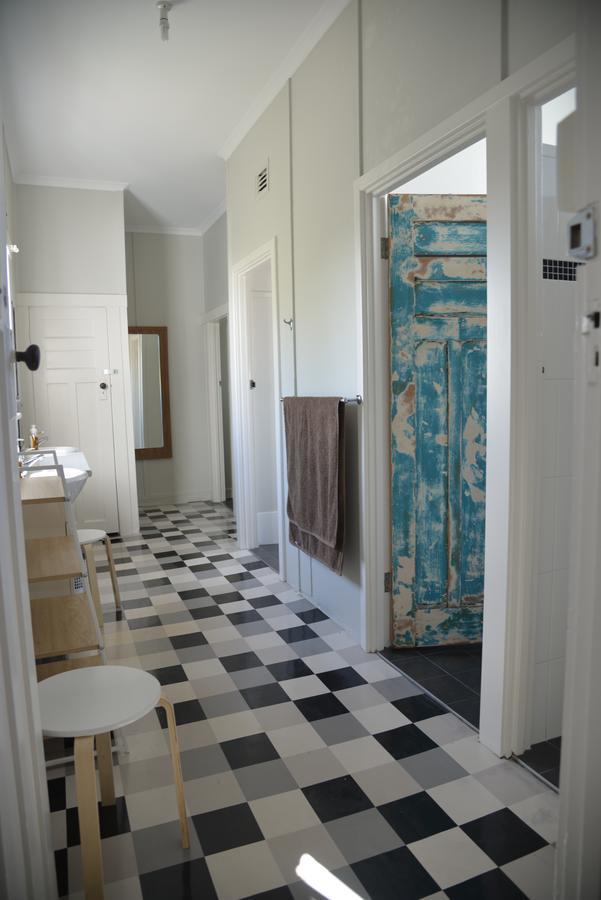 Geraldton Backpackers Hostel Exterior photo