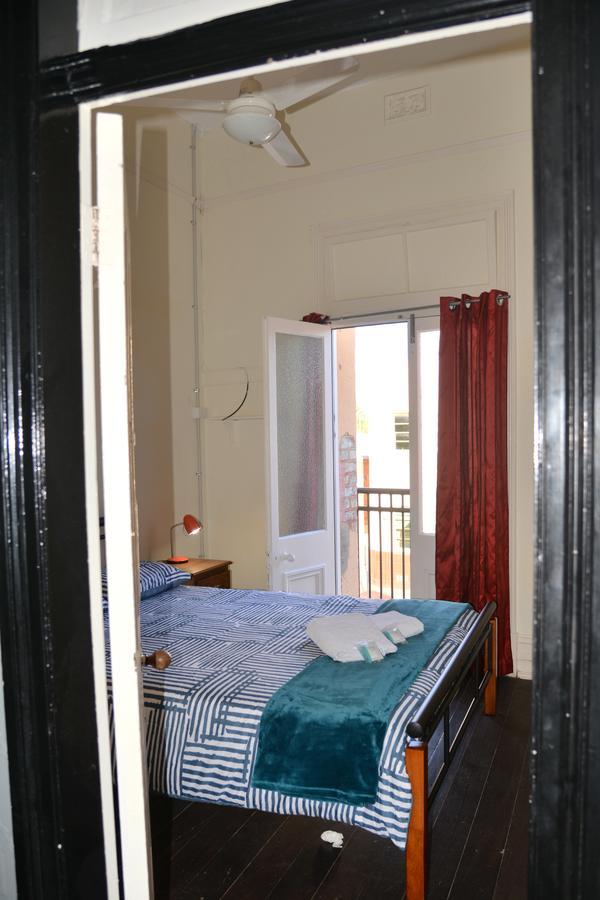 Geraldton Backpackers Hostel Exterior photo